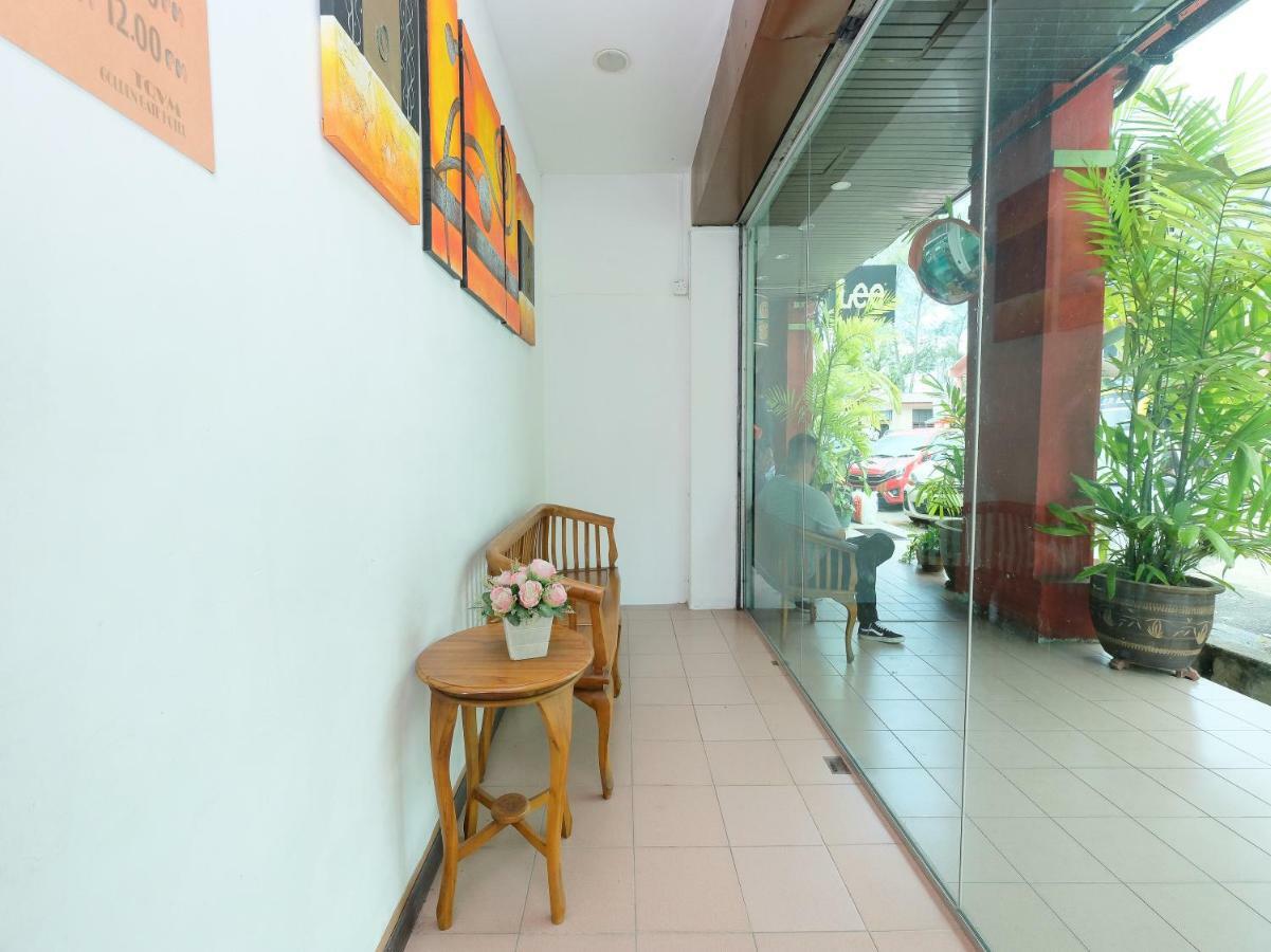 Oyo 850 Gold Star Hotel Chukai Dış mekan fotoğraf
